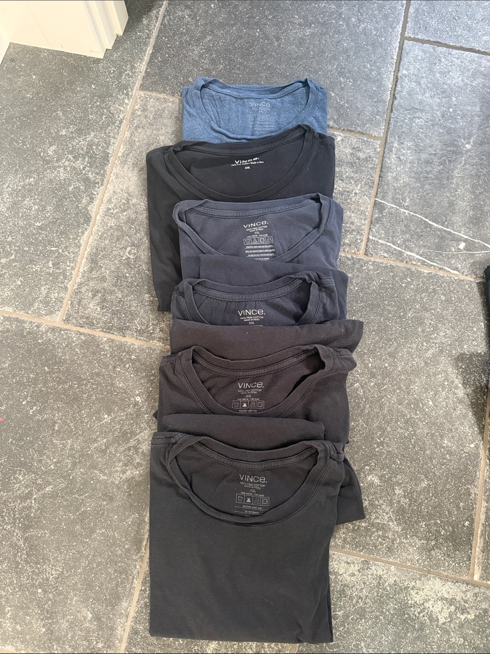 Vince Men’s Short Sleeve Crew Tees - Black & Navy